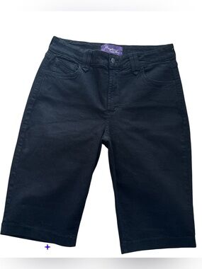 NYDJ black knee shorts sz 10